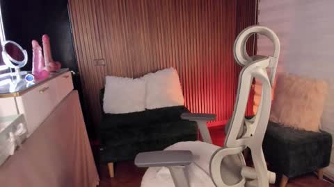 laura cruz online show from 14, 3, 2026