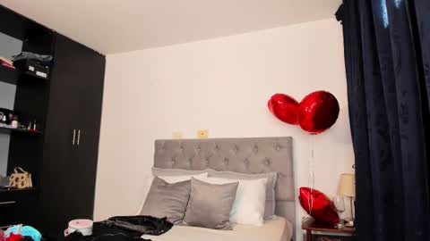   online show from 15, 2, 2025