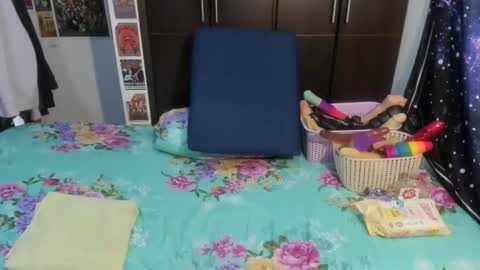 Snapshot of laura_anal_ chatting on 11, 3, 2026 Wen online show from 11, 3, 2026