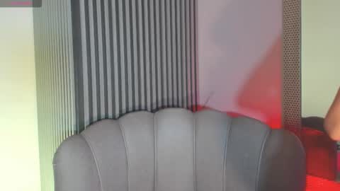 Snapshot of laura_aristizabal_19 chatting on 10, 10, 2025 Laura online show from 10, 10, 2025