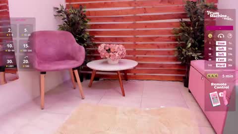 Laura Bonnet  online show from 16, 9, 2025