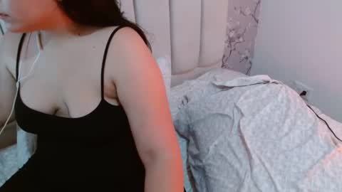laura online show from 12, 12, 2024