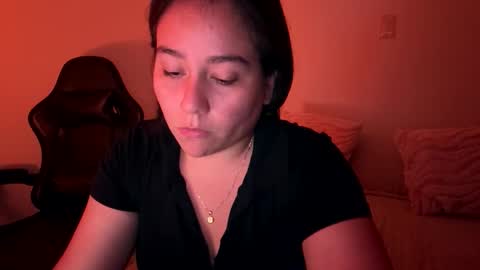 Snapshot of laura_d23 chatting on 18, 2, 2026 laura online show from 18, 2, 2026