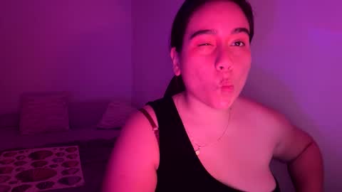 Snapshot of laura_d23 chatting on 25, 2, 2026 laura online show from 25, 2, 2026