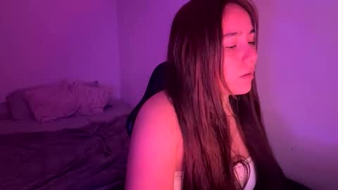 Snapshot of laura_d23 chatting on 9, 3, 2026 laura online show from 9, 3, 2026