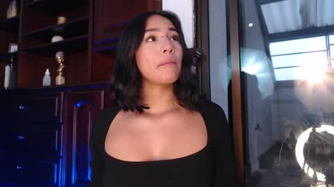 Snapshot of laura_golden1 chatting on 12, 12, 2024 lLAURA online show from 12, 12, 2024