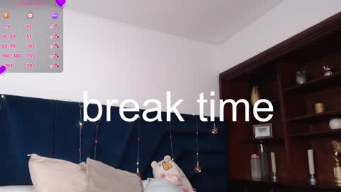 Snapshot of laura_golden1 chatting on 19, 1, 2025 lLAURA online show from 19, 1, 2025