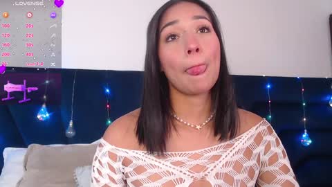 Snapshot of laura_golden1 chatting on 22, 1, 2025 lLAURA online show from 22, 1, 2025