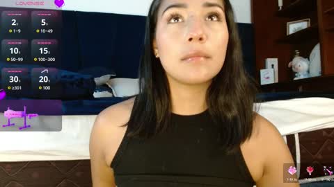 Snapshot of laura_golden1 chatting on 26, 2, 2025 lLAURA online show from 26, 2, 2025