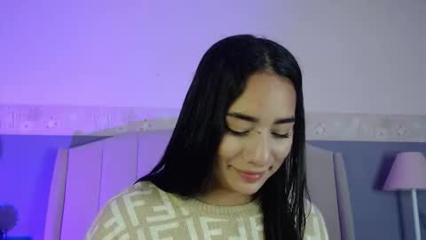 Snapshot of laura_golden1 chatting on 28, 10, 2025 lLAURA online show from 28, 10, 2025