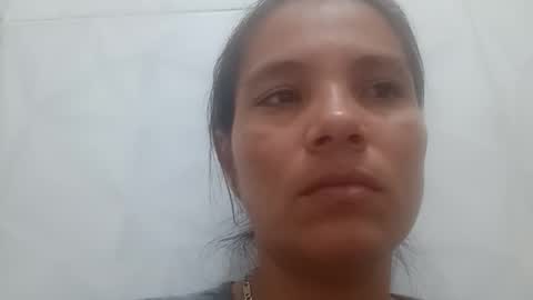 Snapshot of laura_hotyy chatting on 5, 11, 2025 Laura online show from 5, 11, 2025