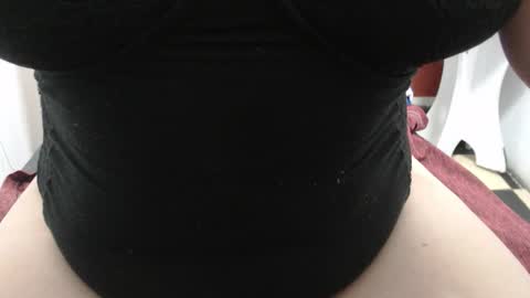 Snapshot of laura_hotyy chatting on 10, 11, 2025 Laura online show from 10, 11, 2025