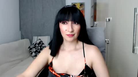 Laura online show from 21, 9, 2025