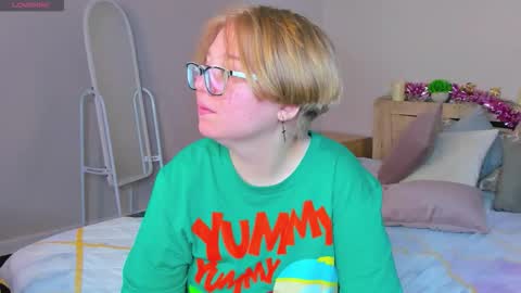 Snapshot of lauraaa_smith chatting on 13, 3, 2026 Laura online show from 13, 3, 2026