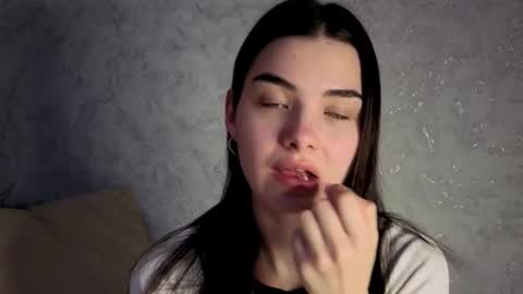 Laura online show from 24, 3, 2026