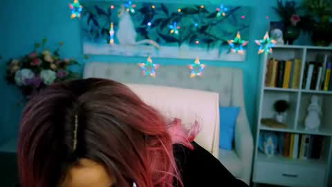 Snapshot of lauradavidsons chatting on 2, 10, 2025 lauradavidsons online show from 2, 10, 2025