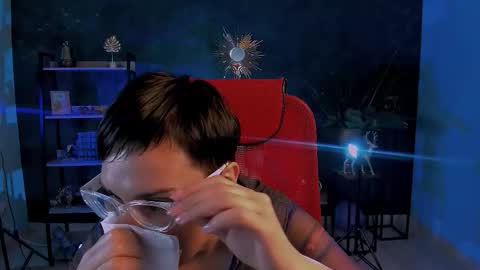 Snapshot of lauradavidsons chatting on 22, 11, 2025 lauradavidsons online show from 22, 11, 2025