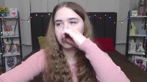 Snapshot of laurahlot chatting on 23, 1, 2025 LauraHlot online show from 23, 1, 2025