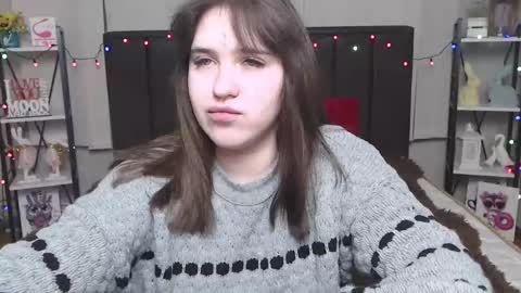 Snapshot of laurahlot chatting on 10, 2, 2025 LauraHlot online show from 10, 2, 2025