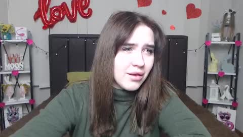 Snapshot of laurahlot chatting on 21, 2, 2025 LauraHlot online show from 21, 2, 2025