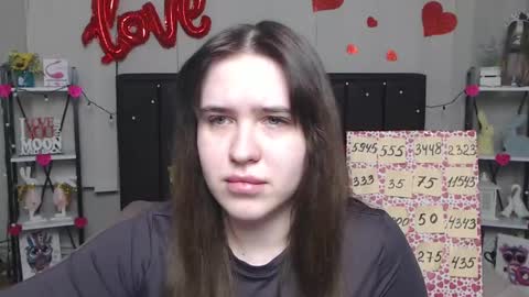 Snapshot of laurahlot chatting on 2, 3, 2025 LauraHlot online show from 2, 3, 2025