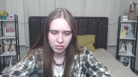 Snapshot of laurahlot chatting on 22, 9, 2025 LauraHlot online show from 22, 9, 2025