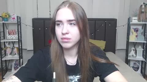 Snapshot of laurahlot chatting on 24, 9, 2025 LauraHlot online show from 24, 9, 2025