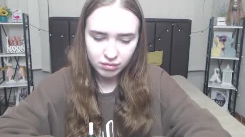 Snapshot of laurahlot chatting on 1, 10, 2025 LauraHlot online show from 1, 10, 2025