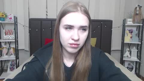 Snapshot of laurahlot chatting on 18, 10, 2025 LauraHlot online show from 18, 10, 2025