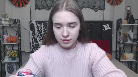 Snapshot of laurahlot chatting on 1, 11, 2025 LauraHlot online show from 1, 11, 2025