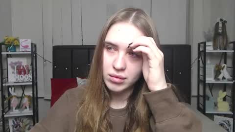 Snapshot of laurahlot chatting on 22, 11, 2025 LauraHlot online show from 22, 11, 2025