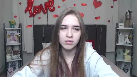 LauraHlot online show from 6, 3, 2026