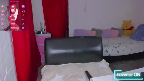 Snapshot of lauramayer chatting on 15, 1, 2026 Laura Mayer online show from 15, 1, 2026