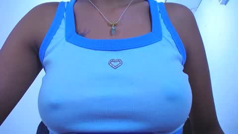 lauramossart online show from 30, 11, 2025