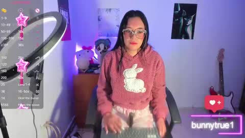 Snapshot of lauraohana chatting on 12, 3, 2025 lauraohana online show from 12, 3, 2025