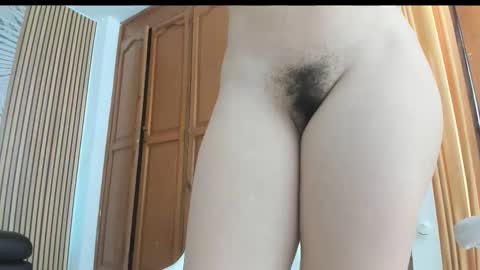 Snapshot of laurarossi_nova chatting on 29, 9, 2025 Laura online show from 29, 9, 2025