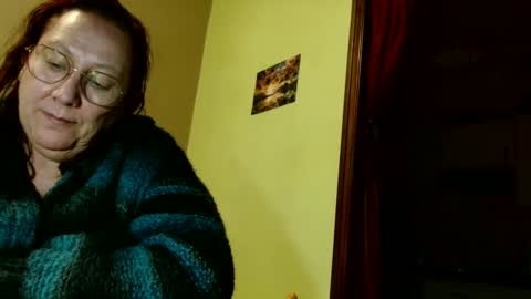 Snapshot of laureanne50 chatting on 24, 1, 2025 laureanne online show from 24, 1, 2025