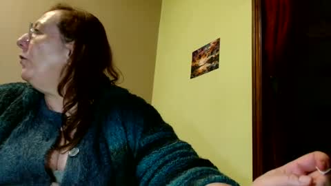 Snapshot of laureanne50 chatting on 11, 2, 2025 laureanne online show from 11, 2, 2025