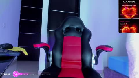 lauren__evans online show from 4, 3, 2025