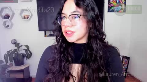  Im Lauren  independent model   online show from 2, 10, 2025