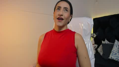 Snapshot of lauren_fit chatting on 15, 2, 2026 Lauren online show from 15, 2, 2026