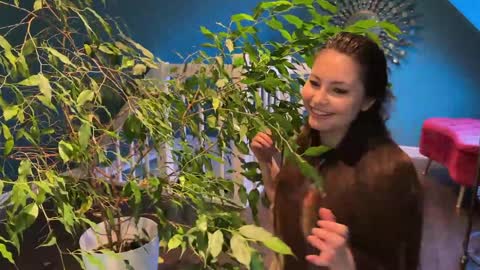 Snapshot of laurenbrite chatting on 13, 10, 2025 Lauren Brite online show from 13, 10, 2025