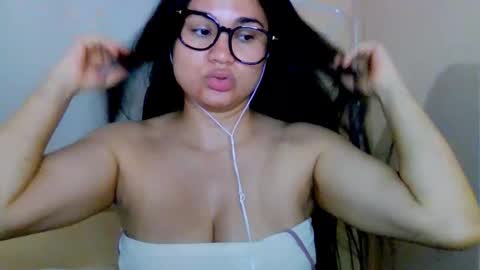 onlyfan laureng7 - 7 laureng2 online show from 2, 12, 2025