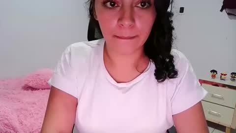 laurenhot94 online show from 15, 1, 2026