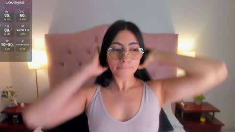 laurenn_smitth online show from 9, 12, 2024