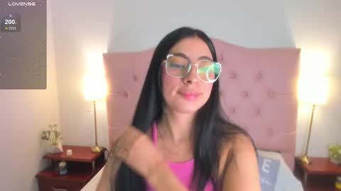 laurenn_smitth online show from 21, 2, 2025