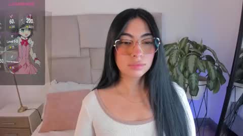 laurenn_smitth online show from 16, 9, 2025