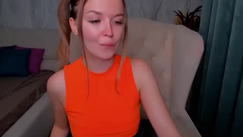 laurennhill online show from 29, 9, 2025