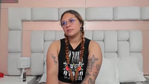 Laurent online show from 22, 2, 2026