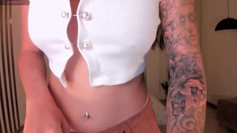 Miss lauren online show from 13, 9, 2025